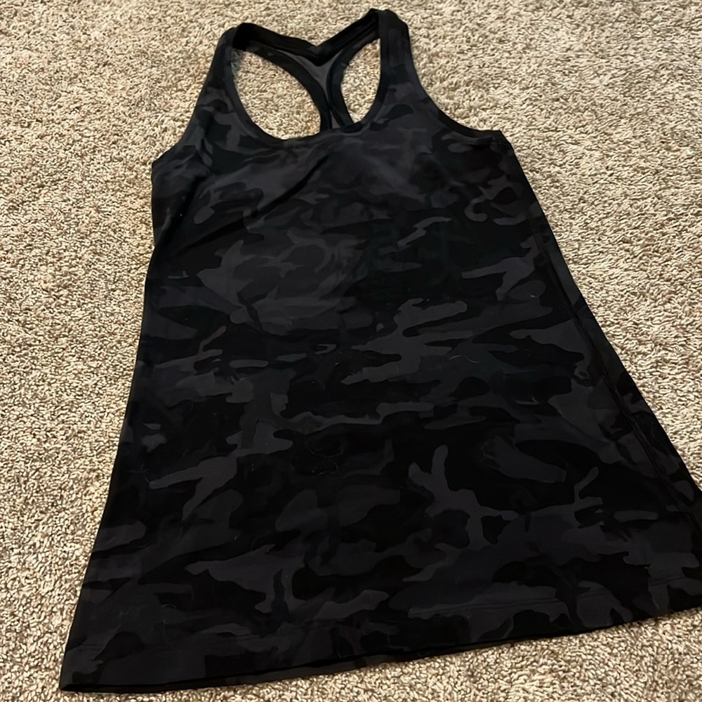 Lululemon black camouflage racerback tank top. Size 6